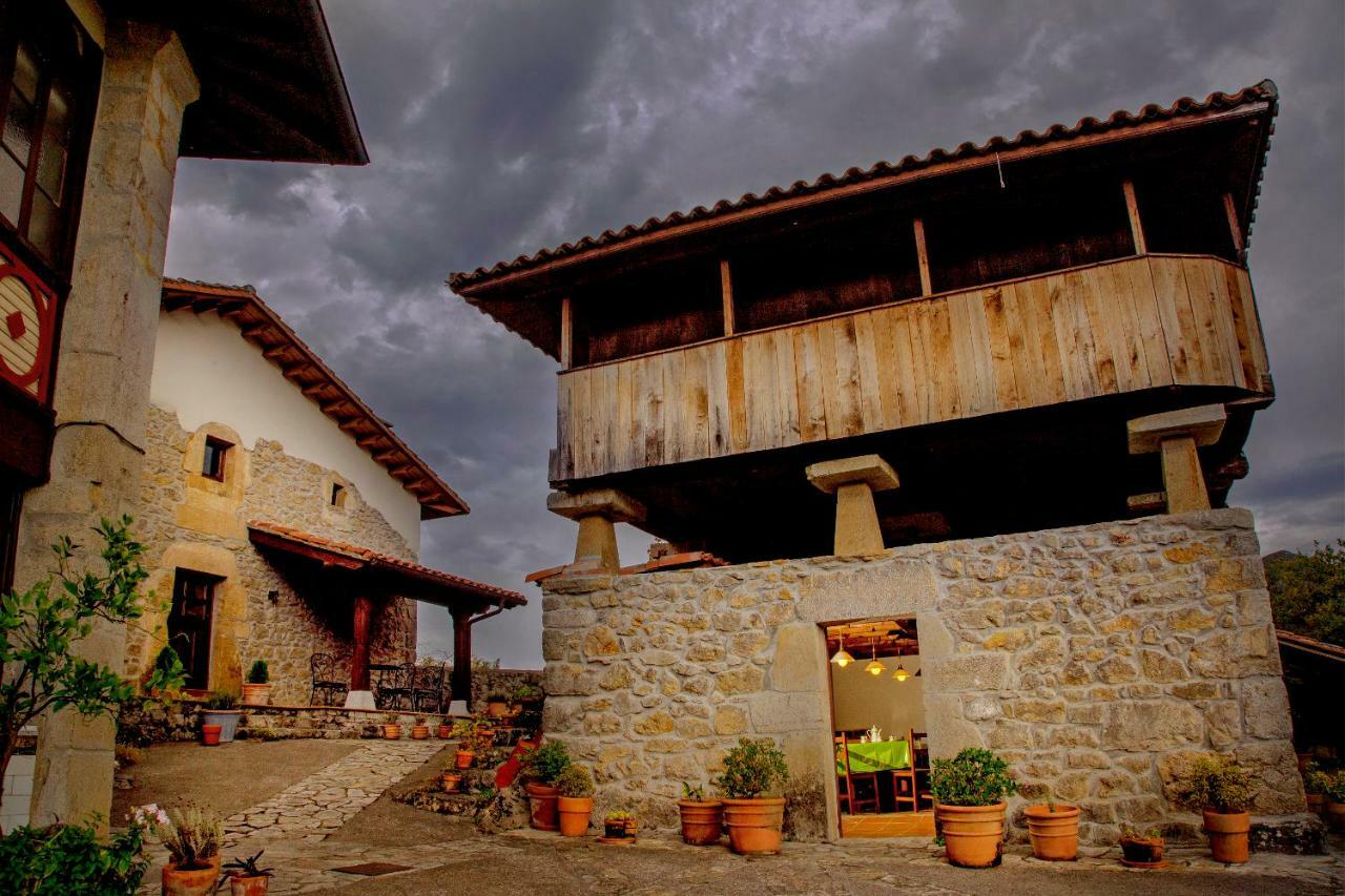 Caseria El Hondrigu Mestas De Con Extérieur photo
